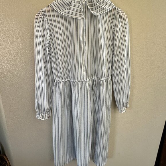 Vintage Blue‎ and White Dress - Picture 5 of 8